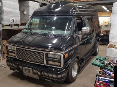 Рис. 1 Наши проекты: Пневмоподвеска на заднюю ось Chevrolet Van G20 Starcraft