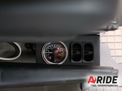 Рис. 5 Наши проекты: Пневмоподвеска на Dodge Sprinter 