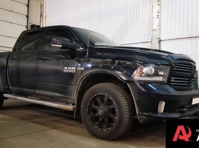 Рис. 2 Наши проекты: Пневмоподвеска на пикап Dodge Ram 1500