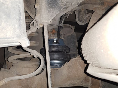 Рис. 6 Наши проекты: Пневмоподвеска на Dodge Ram 1500 - комфортные пневмоподушки