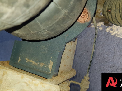 Рис. 5 Наши проекты: Пневмоподвеска на Dodge Ram 2500 для грузоперевозок - фото установки мастерами Aride