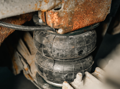 Рис. 6 Наши проекты: Пневмоподвеска на Dodge Ram 3500