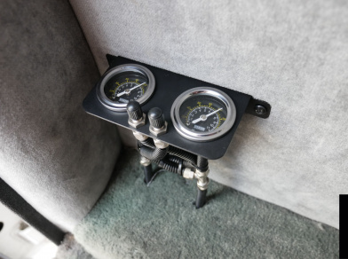 Рис. 7 Наши проекты: Пневмоподвеска на заднюю ось Ford Econoline