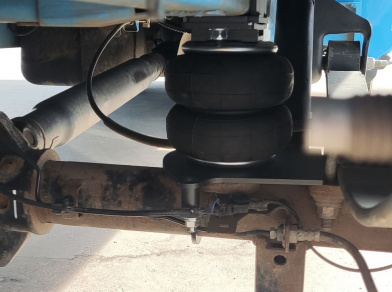 Рис. 3 Наши проекты: Установка вспомогательной пневмоподвески Ford Transit OZON