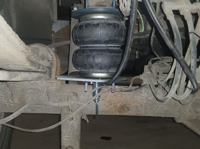 Рис. 8 Наши проекты: Пневмоподвеска на ﻿Ford Transit RWD 2014 года для задней оси