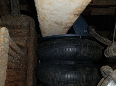 Рис. 5 Наши проекты: Пневмоподвеска на Foton Auman III 135P - Этапы установки