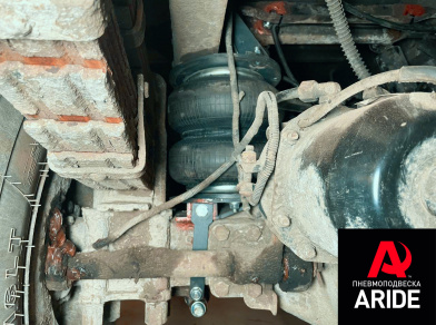 Рис. 6 Наши проекты: Установка пневмоподвески на Foton Auman