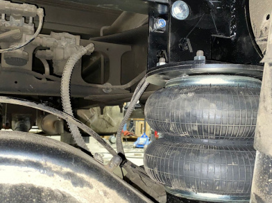 Рис. 7 Наши проекты: Пневмоподвеска Foton Aumark 1128