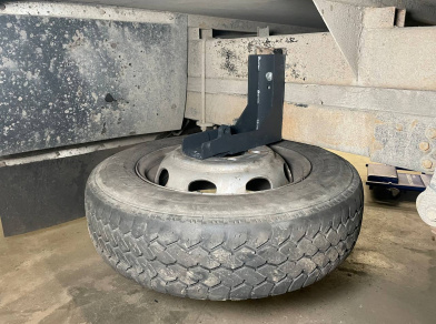 Рис. 8 Наши проекты: Установка кронштейна запасного колеса Газель NEXT