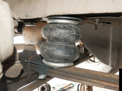 Рис. 4 Наши проекты: Пневмоподвеска на переднюю и заднюю ось Газон Next