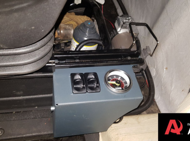 Рис. 14 Наши проекты: Установка задней пневмоподвески на эвакуатор ﻿Iveco Daily 65C