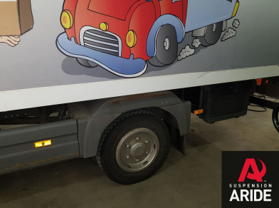 Рис. 13 Наши проекты: Пневмоподвеска на Mercedes Atego 818 - Этапы установки