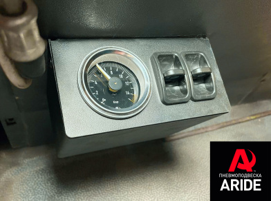 Рис. 6 Наши проекты: Установка комплекта вспомогательной пневмоподвески на Mercedes 814