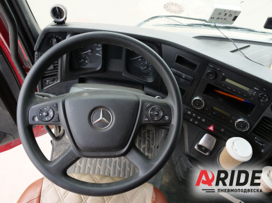 Рис. 4 Наши проекты: Пневмоподвеска на самосвал Mercedes Arocs 4145