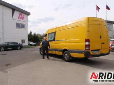 Рис. 2 Наши проекты: Пневматическая подвеска на Спринтер