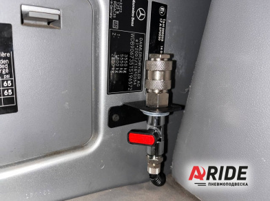 Рис. 5 Наши проекты: Установка пневмоподвески на Mercedes-Benz Sprinter W906