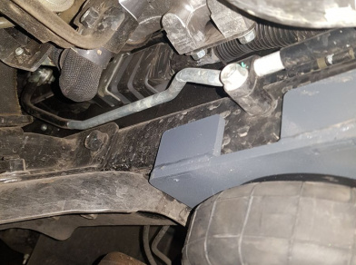 Рис. 7 Наши проекты: Пневмоподвеска на Mitsubishi Canter от производителя - Этапы установки