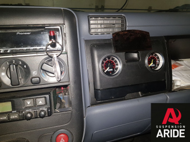 Рис. 14 Наши проекты: Пневмоподвеска на Mitsubishi Canter для усиления - Этапы установки