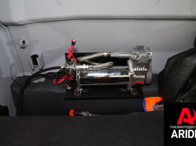 Рис. 7 Наши проекты: Пневмоподвеска FUSO Canter EURO 5 