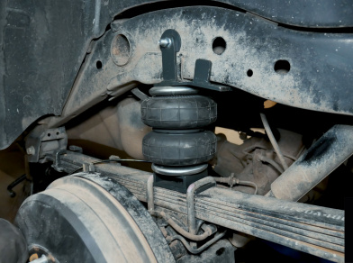 Рис. 4 Наши проекты: Пневмоподвеска на заднюю ось Mitsubishi L200