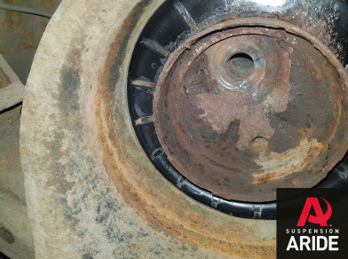 Рис. 4 Наши проекты: Пневмоподвеска на Mitsubishi Pajero в СТО - Этапы установки