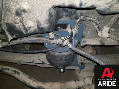 Рис. 5 Наши проекты: Пневмоподвеска на Mitsubishi Canter от компании Арайд - Этапы установки