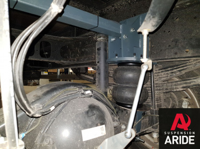 Рис. 3 Наши проекты: Пневмоподвеска на Mitsubishi Canter от компании Арайд - Этапы установки