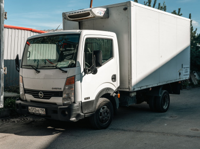 Рис. 1 Наши проекты: Пневмоподвеска на Nissan Cabstar