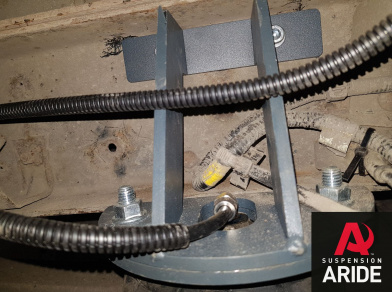 Рис. 15 Наши проекты: Пневмоподвеска на Nissan Cabstar - Этапы установки