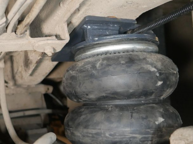 Рис. 3 Наши проекты: Передняя пневмоподвеска на ПАЗ 3206