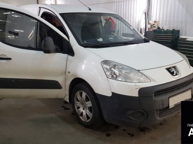 Рис. 1 Наши проекты: Пневмоподвеска Peugeot Partner