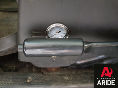 Рис. 3 Наши проекты: Пневмоподвеска на Peugeot Boxer для усиления - Этапы установки