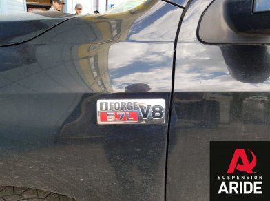 Рис. 2 Наши проекты: Пневмоподвеска на Toyota Tundra для усиления - Этапы установки