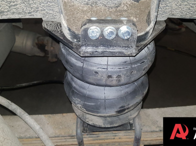 Рис. 16 Наши проекты: Пневмоподвеска на ﻿Toyota Tundra - Фото установки