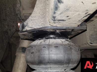 Рис. 8 Наши проекты: Пневмоподвеска на ﻿Toyota Tundra - Фото установки