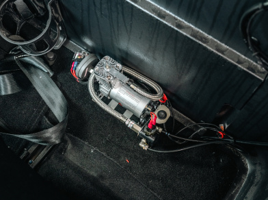 Рис. 8 Наши проекты: Пневмоподвеска на УАЗ Профи 