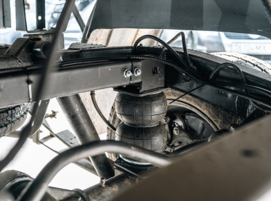 Рис. 5 Наши проекты: Пневмоподвеска на УАЗ Профи 