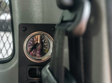 Рис. 7 Наши проекты: Пневмоподвеска на УАЗ Профи 