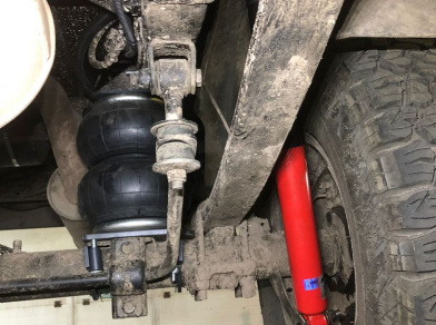 Рис. 6 Наши проекты: Установка комплекта пневмоподвески УАЗ Патриот