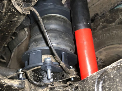 Рис. 3 Наши проекты: Установка комплекта пневмоподвески УАЗ Патриот