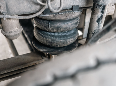 Рис. 6 Наши проекты: Пневмоподвеска на Вольво самосвал